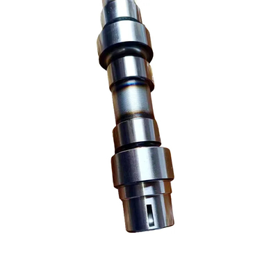 Suku Cadang Mesin Diesel Asli ISB6.7 Suku Cadang Mesin Excavator Forged 3947007 Engine Camshaft