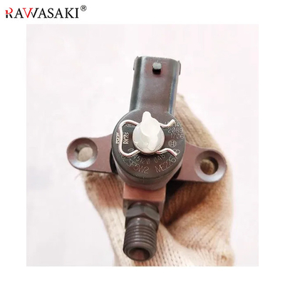 Suku Cadang Mesin Diesel Common Rail 4M50 Fuel Injector 0445120048