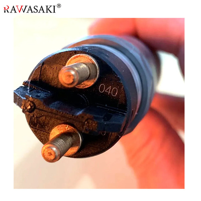 Suku Cadang Mesin Excavator Nomor Suku Cadang Injektor DE08 65.10101-7050A