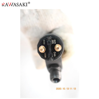Rakitan Nuzzle Bahan Bakar Injector EC290B Kinerja Tinggi 20798114