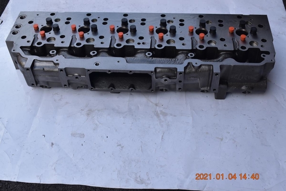 Bagian Mesin C9 Kepala Silinder Mesin 3323619 Untuk